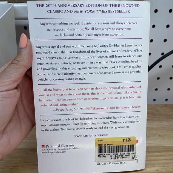 Dance of Anger : A Woman's Guide to Changing the Patterns of Intimate Very Good - Picture 2 of 3